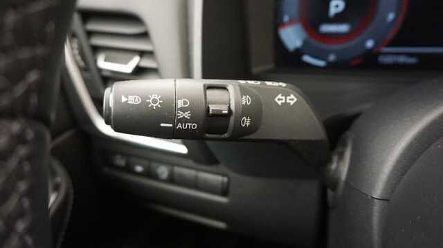 Nissan Qashqai 1.3 DIG-T MHEV 116KW N-CONNECTA DCT 158 5P