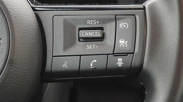 Nissan Qashqai 1.3 DIG-T MHEV 103KW N-CONNECTA 140 5P