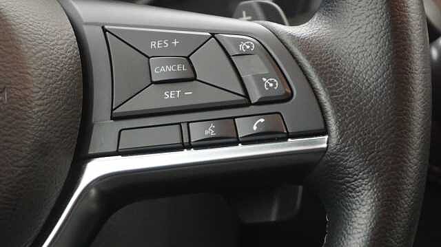Nissan Juke 1.0 DIG-T 84KW ACENTA DCT 114 5P