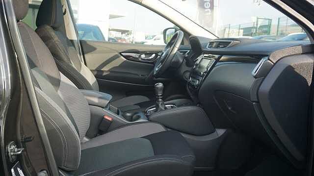 Nissan Qashqai 1.3 DIG-T N-CONNECTA 103KW 140 5P