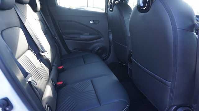Nissan Juke 1.0 DIG-T 84KW TEKNA 114 5P