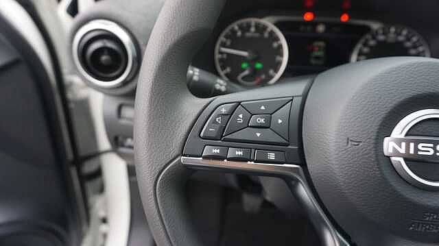 Nissan Juke 1.0 DIG-T 84KW ACENTA 114 5P