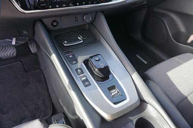 Nissan Qashqai 1.5 HEV E-POWER 140KW N-CONNECTA AUTO 190 5P