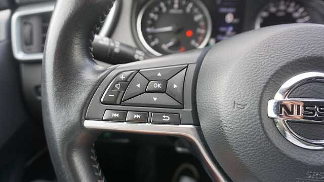 Nissan Qashqai 1.2 DIG-T N-CONNECTA AUTO 115 5P