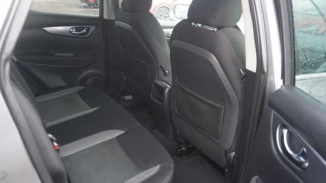 Nissan Qashqai 1.2 DIG-T N-CONNECTA AUTO 115 5P