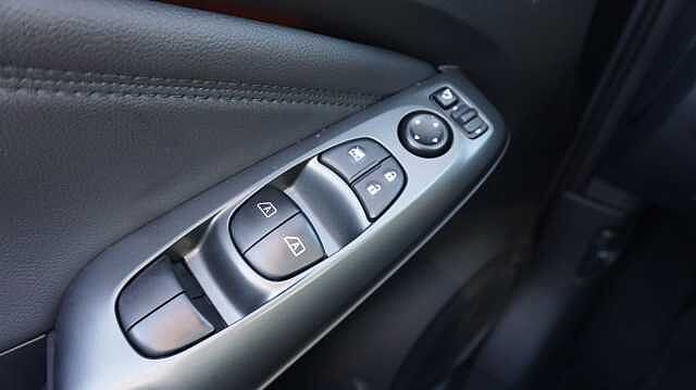 Nissan Juke 1.0 DIG-T 84KW ACENTA 114 5P