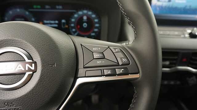 Nissan Juke 1.0 DIG-T 84KW N-CONNECTA 114 5P