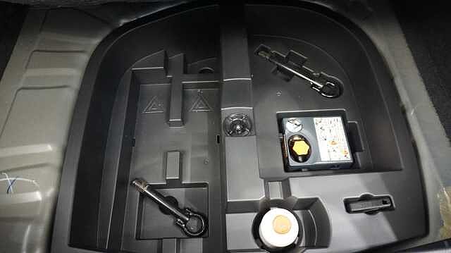 Nissan Juke 1.0 DIG-T 84KW N-CONNECTA 114 5P
