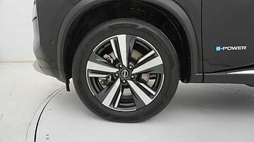 Nissan X-trail 1.5 HEV E-POWER 204 TEKNA 204 5P Negro Diamante