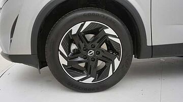 Nissan Qashqai 1.3 DIG-T MHEV 116KW N-CONNECTA CVT 158 5P Diamond Silver