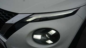 Nissan Juke 1.0 DIG-T 84KW ACENTA 114 5P Sapporo White