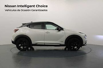 Nissan Juke 1.6 HYBRID HEV 105KW PREMIERE EDITION AT 143 5P Lunar White + Midnight Black