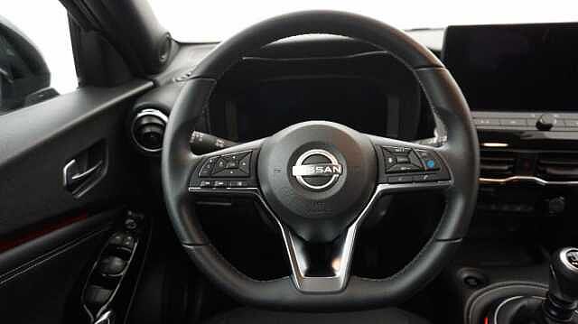 Nissan Juke 1.0 DIG-T 84KW TEKNA 114 5P